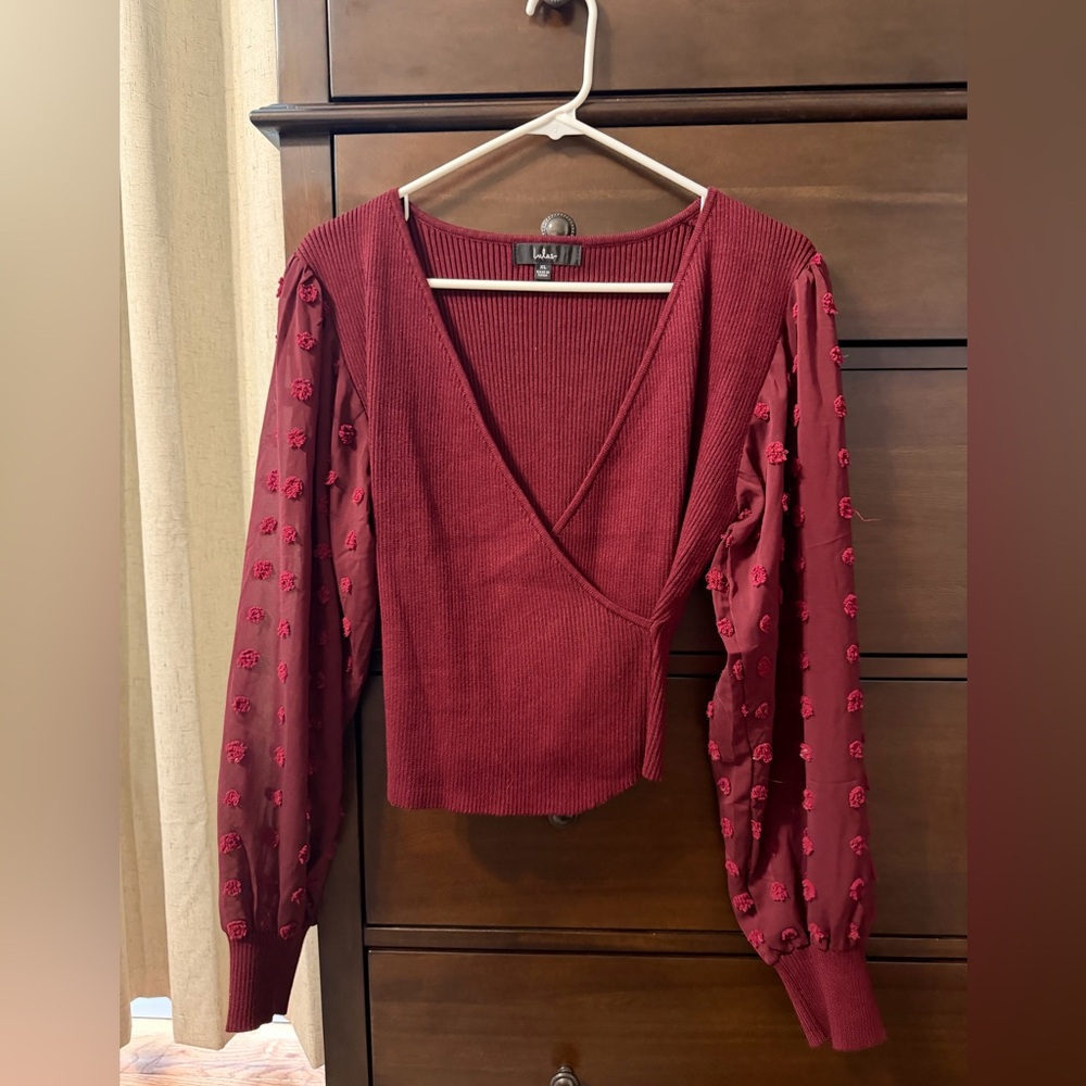 Lulus Red Ribbed Swiss Dot Balloon Sleeve Top